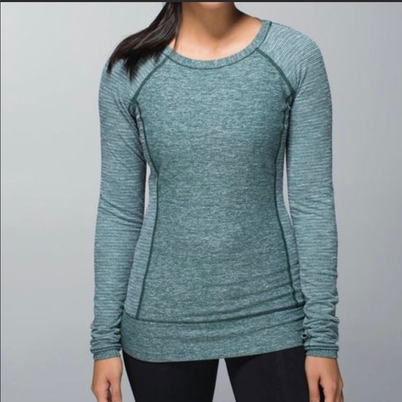 lululemon athletica Tops - Lululemon Race Your Pace Long Sleeve Striped Top Women’s Size 2 Green Thumb Hole